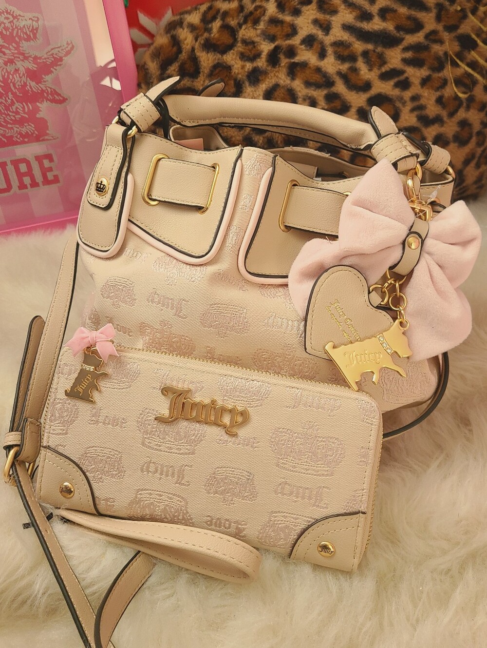 Juicy Couture Bag & Wallet Set 🤍